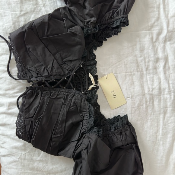 Poplin Top - Picture 2 of 3